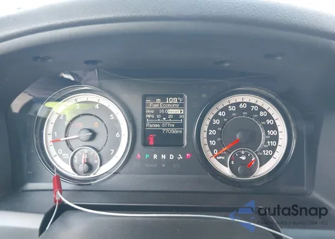 2021 Ram 1500 Classic Tradesman z USA, uszkodzony, nr VIN 1C6RR6FT6MS524871